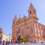 ベッド・アンド・ブレックファスト Knights In Malta 3*