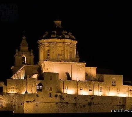 Knights In Malta Bed & Breakfast 3*