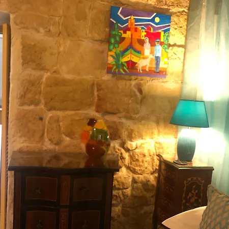 Knights In Malta ベッド・アンド・ブレックファスト ナッシャー